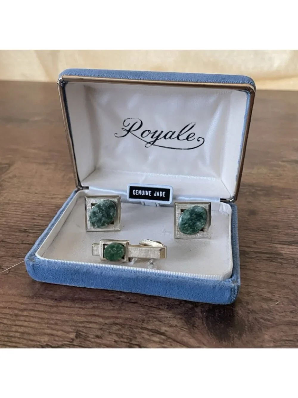 Vintage Shields Green Jade Gold Tone Cufflinks Tie Clip Set with Box Mid Century